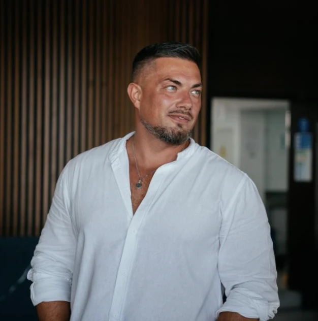 „Website für Hagelganz.“ — Konstantin, Hagelganz